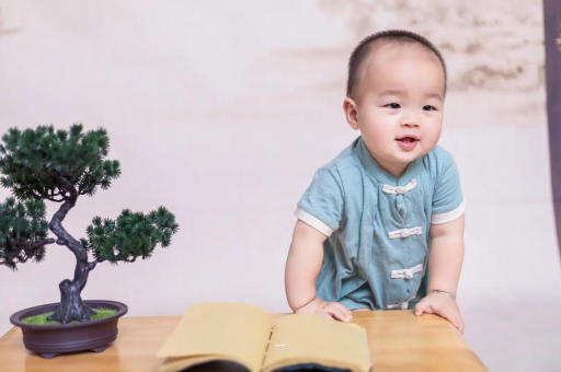 招远孕妇显怀是几个月